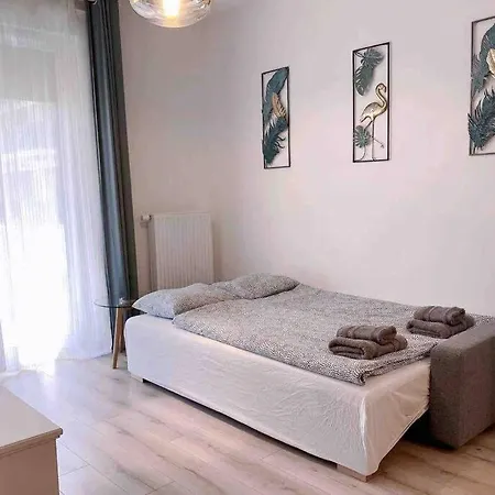 Corvin Quiet Luxury 公寓